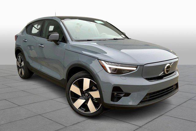 used 2023 Volvo C40 Recharge Pure Electric car, priced at $31,000