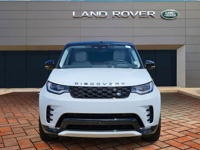 new 2025 Land Rover Discovery car, priced at $78,711