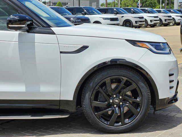 new 2025 Land Rover Discovery car, priced at $78,711