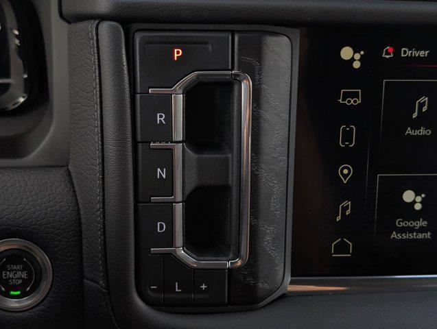 used 2023 GMC Yukon car, priced at $52,128