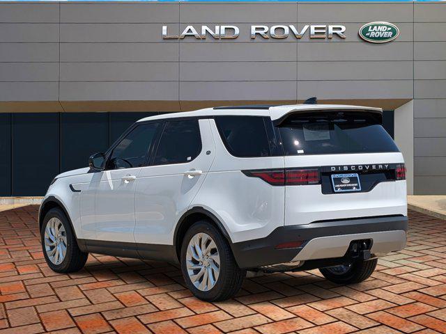 new 2025 Land Rover Discovery car, priced at $65,211