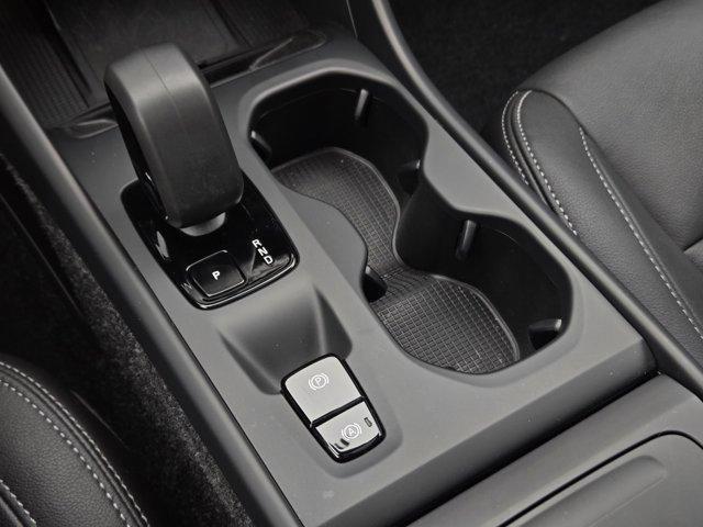 used 2025 Volvo XC40 car, priced at $32,626