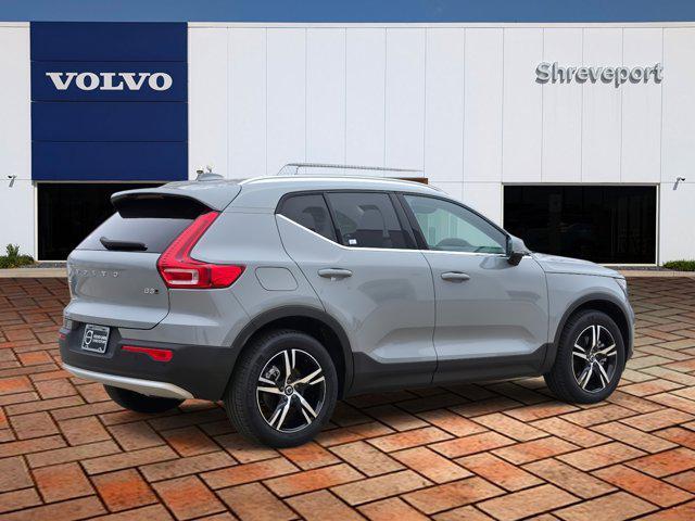 used 2025 Volvo XC40 car, priced at $32,626