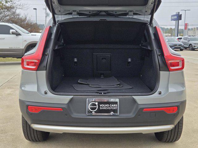 used 2025 Volvo XC40 car, priced at $32,626