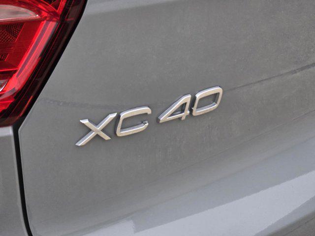 used 2025 Volvo XC40 car, priced at $32,626