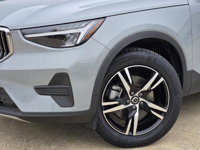 used 2025 Volvo XC40 car, priced at $32,626
