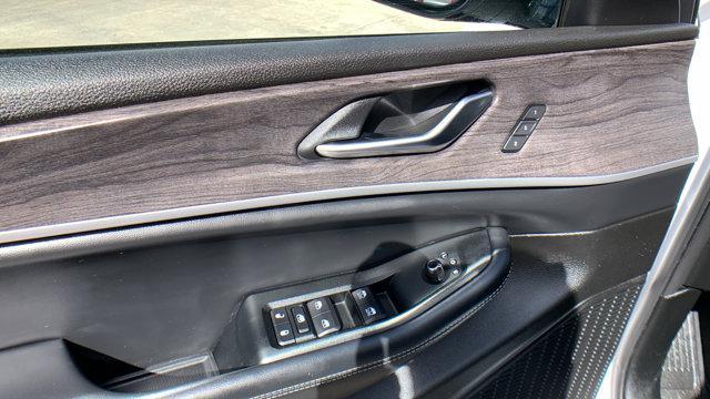 used 2023 Jeep Grand Cherokee car, priced at $33,899