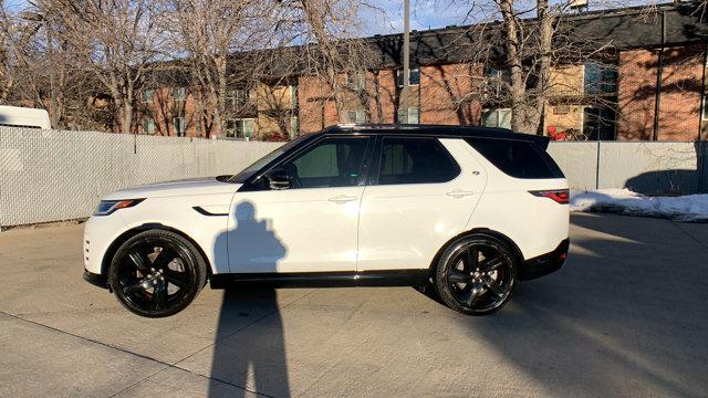 used 2021 Land Rover Discovery car, priced at $38,999