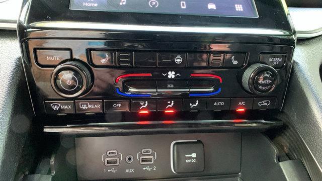 used 2025 Jeep Grand Cherokee car, priced at $37,799