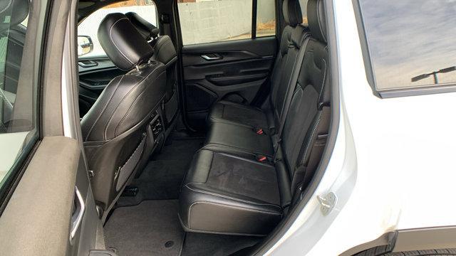 used 2024 Jeep Grand Cherokee car, priced at $31,999