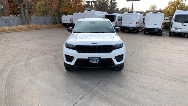 used 2024 Jeep Grand Cherokee car, priced at $31,999