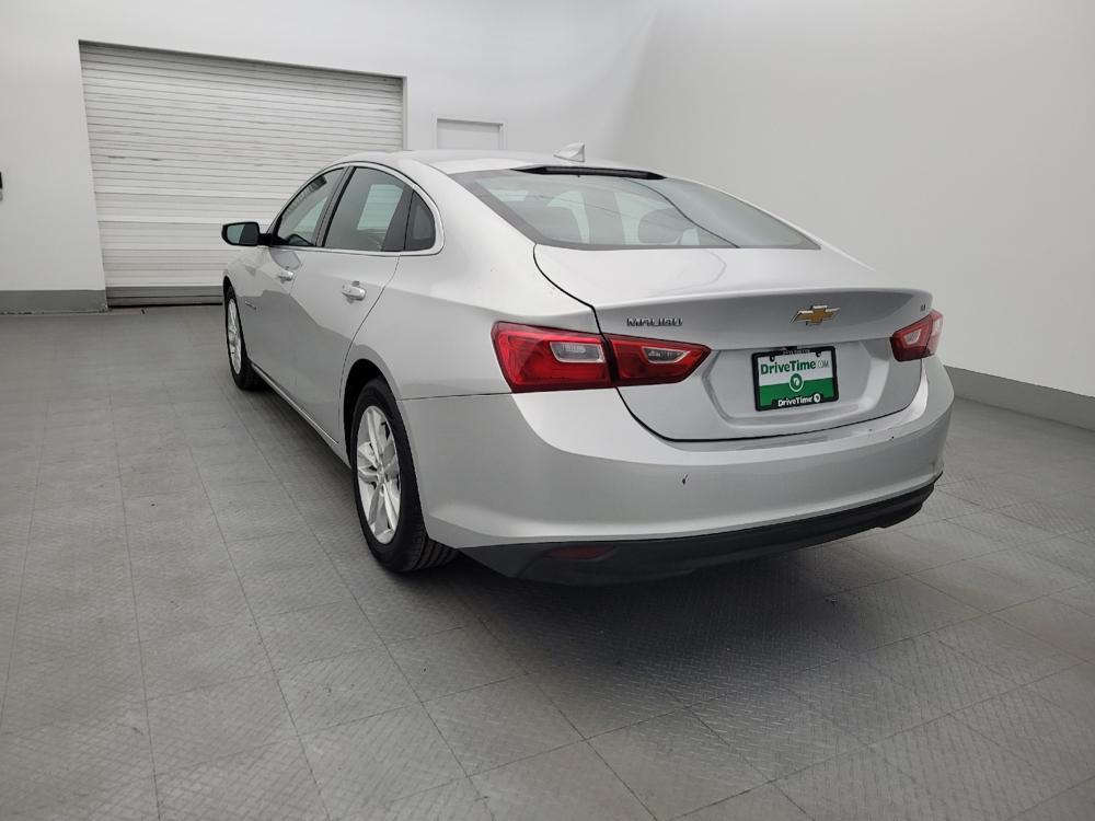 used 2017 Chevrolet Malibu car, priced at $11,495