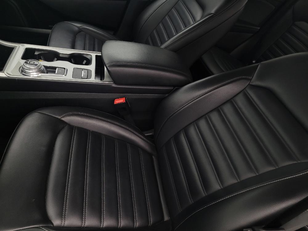 used 2024 Ford Edge car, priced at $25,695