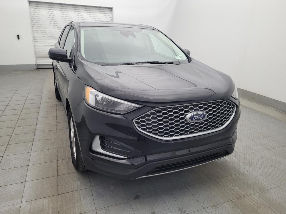 used 2024 Ford Edge car, priced at $25,695