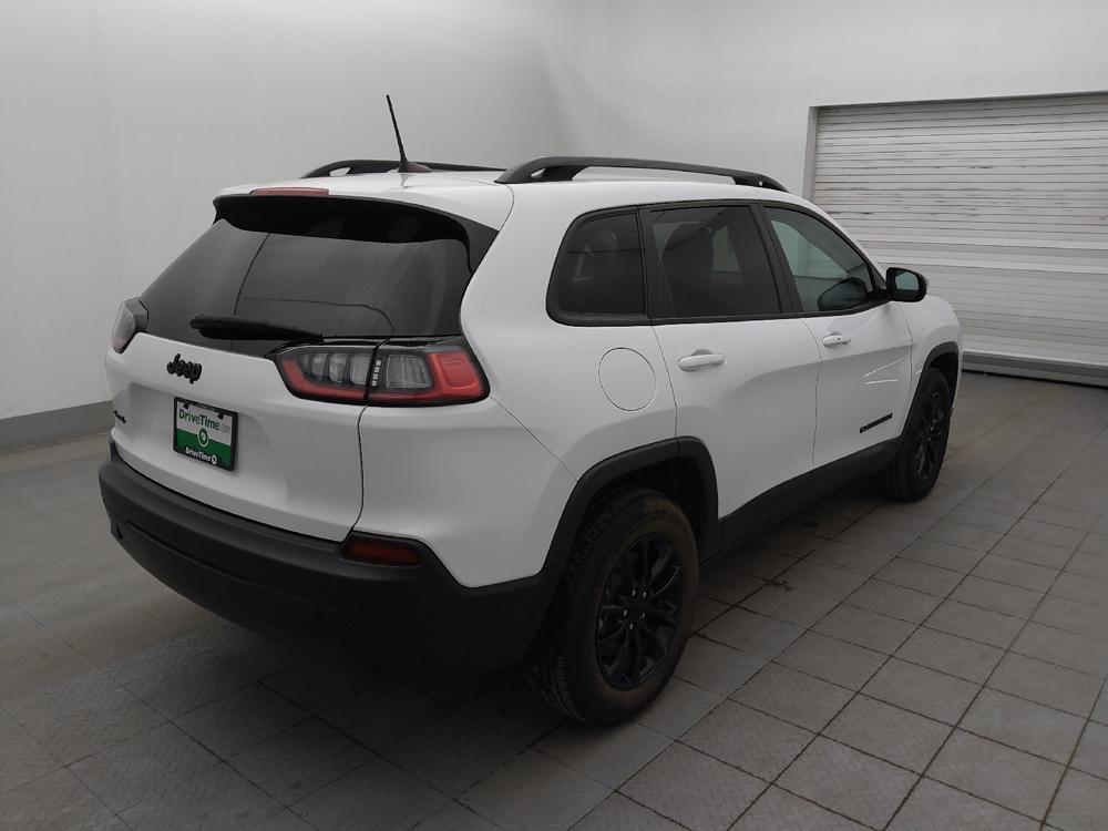 used 2023 Jeep Cherokee car, priced at $26,095