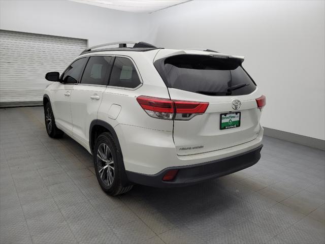 used 2018 Toyota Highlander car, priced at $20,395