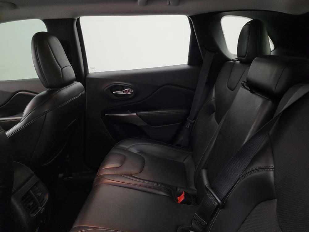 used 2021 Jeep Cherokee car, priced at $18,595