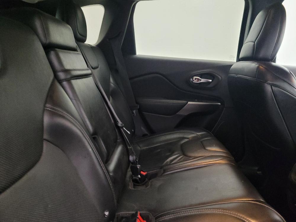 used 2019 Jeep Cherokee car, priced at $16,195