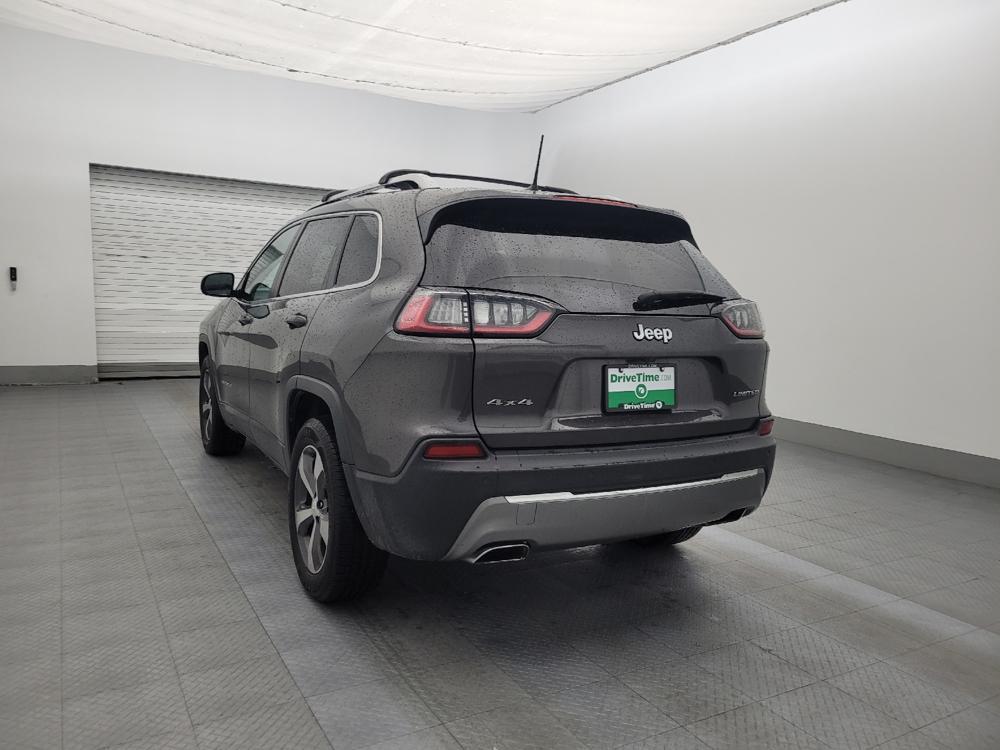 used 2019 Jeep Cherokee car, priced at $16,195
