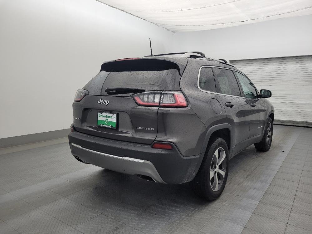 used 2019 Jeep Cherokee car, priced at $16,195