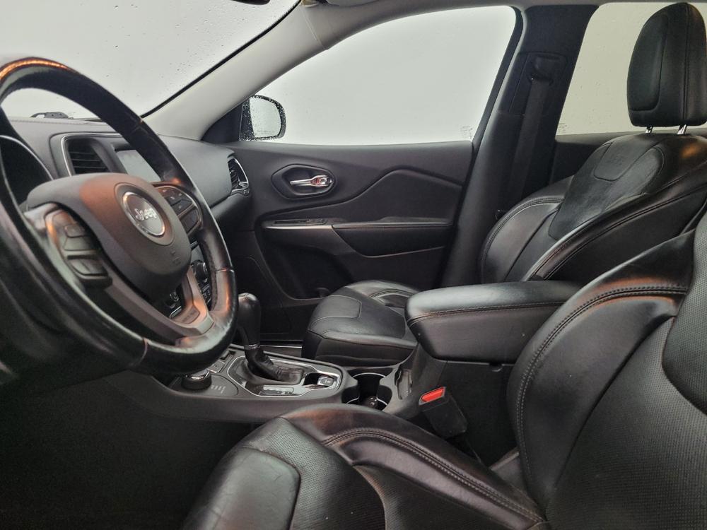 used 2019 Jeep Cherokee car, priced at $16,195