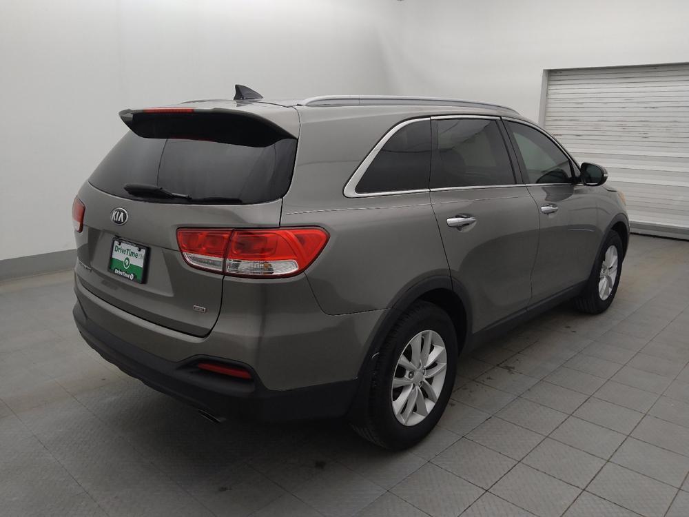 used 2018 Kia Sorento car, priced at $13,795