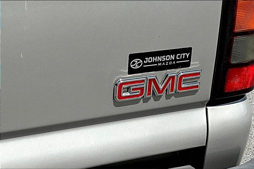 used 2006 GMC Sierra 1500 car, priced at $8,366