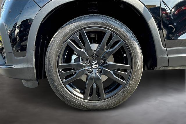 used 2022 Honda Pilot car, priced at $31,746