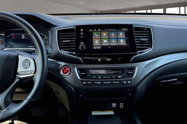 used 2022 Honda Pilot car, priced at $31,746