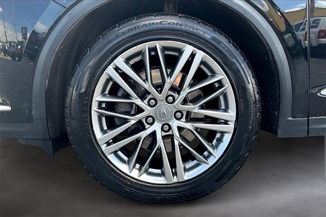 used 2022 Acura MDX car, priced at $36,790