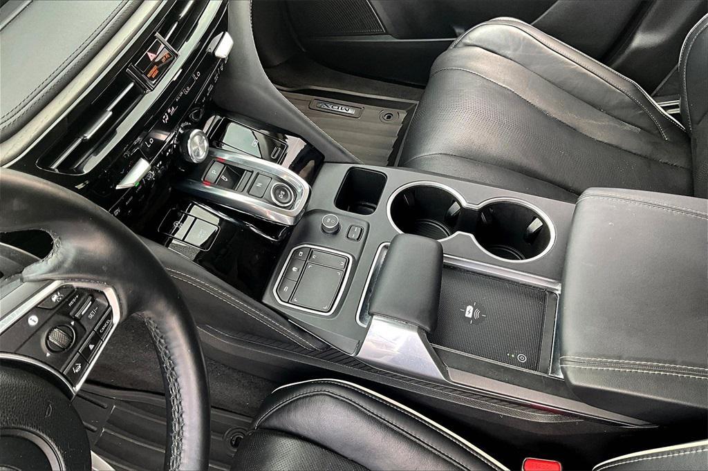 used 2022 Acura MDX car, priced at $27,493