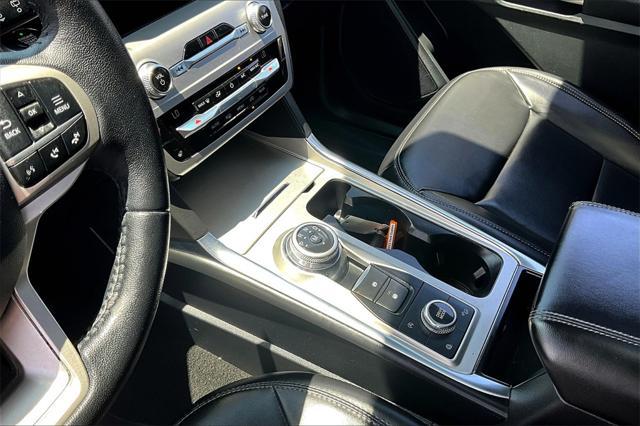 used 2021 Ford Explorer car, priced at $24,938