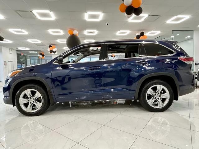 used 2015 Toyota Highlander car, priced at $19,995