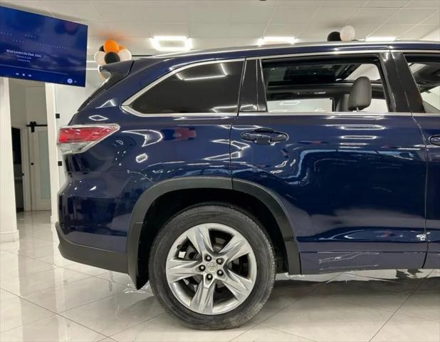 used 2015 Toyota Highlander car, priced at $19,995