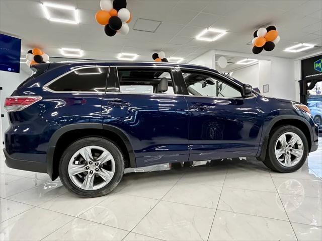 used 2015 Toyota Highlander car, priced at $19,995