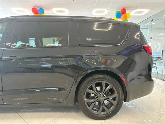 used 2019 Chrysler Pacifica car, priced at $23,995
