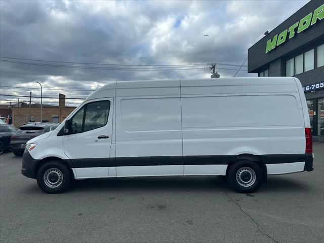 used 2022 Mercedes-Benz Sprinter 2500 car, priced at $39,995