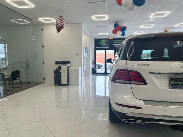 used 2018 Mercedes-Benz GLE 350 car, priced at $24,995
