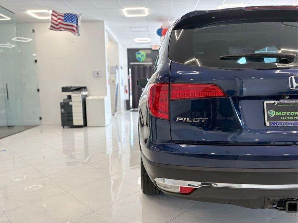 used 2017 Honda Pilot car, priced at $21,095