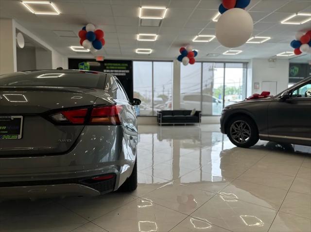 used 2025 Nissan Altima car, priced at $22,995