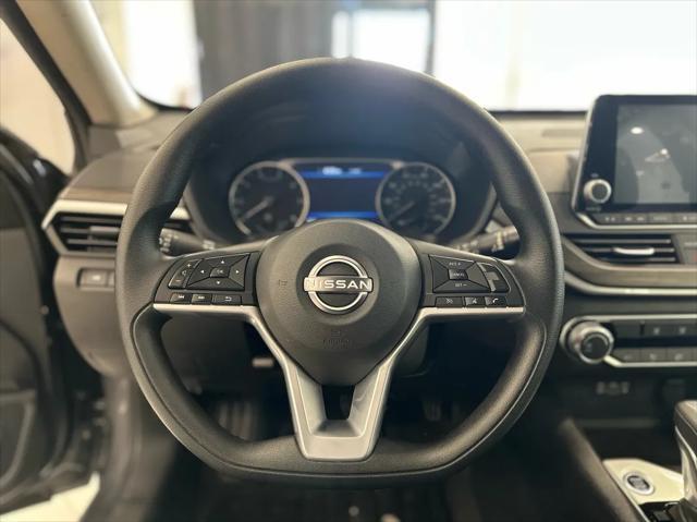 used 2025 Nissan Altima car, priced at $22,995
