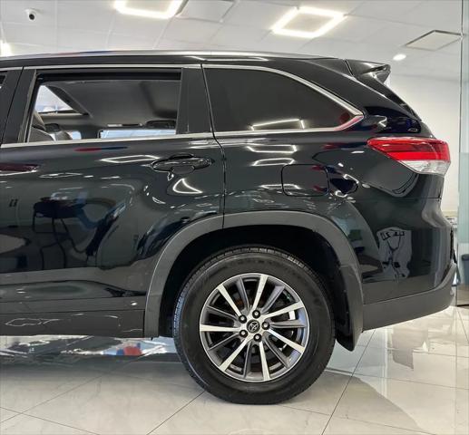 used 2017 Toyota Highlander car, priced at $24,695