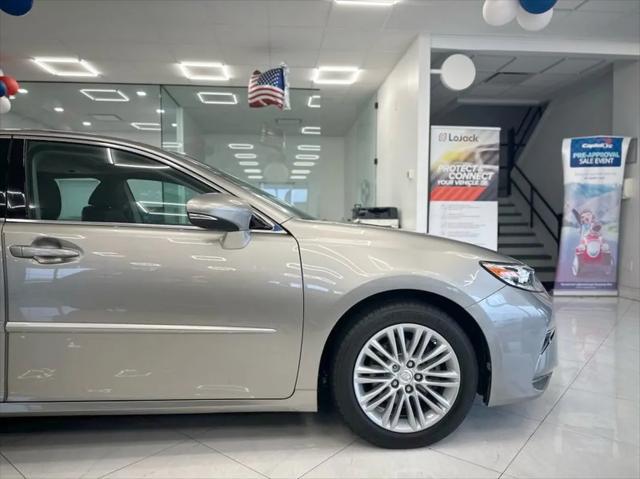 used 2016 Lexus ES 350 car, priced at $19,995