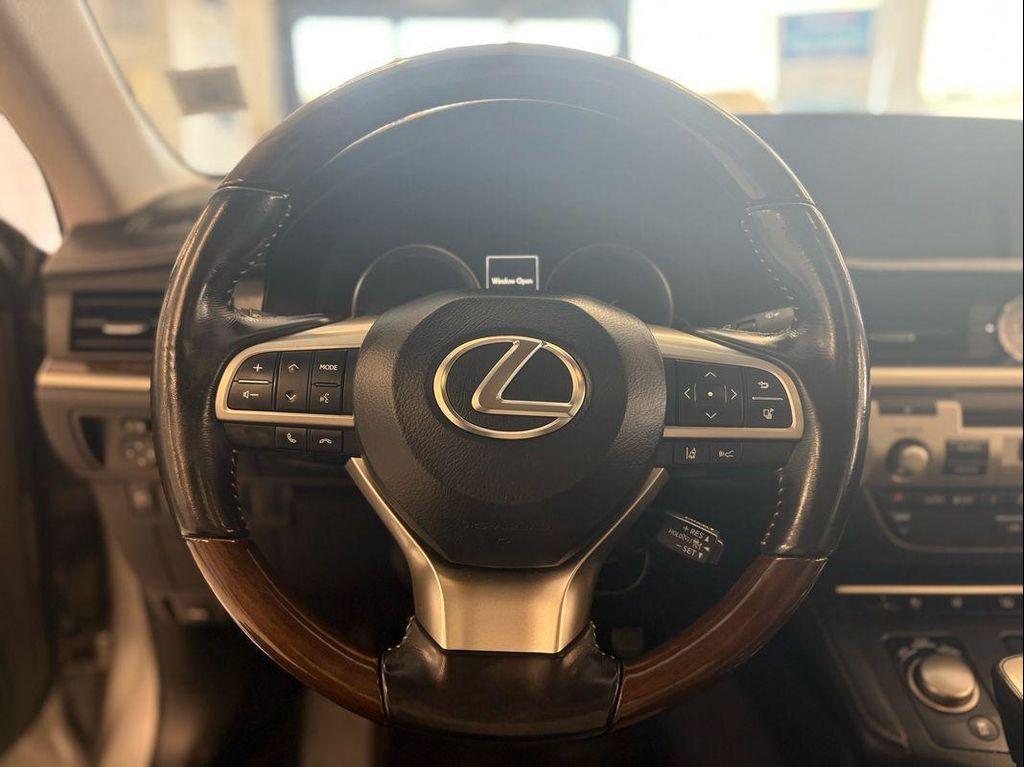 used 2016 Lexus ES 350 car, priced at $21,995
