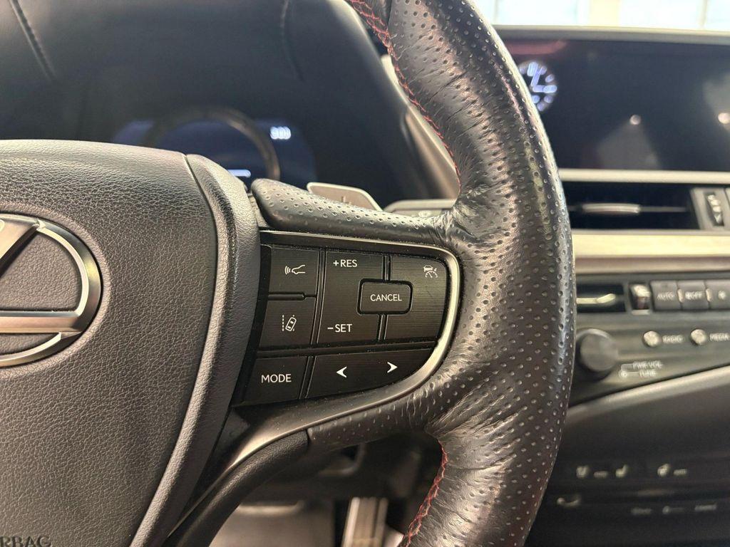 used 2019 Lexus ES 350 car, priced at $30,995