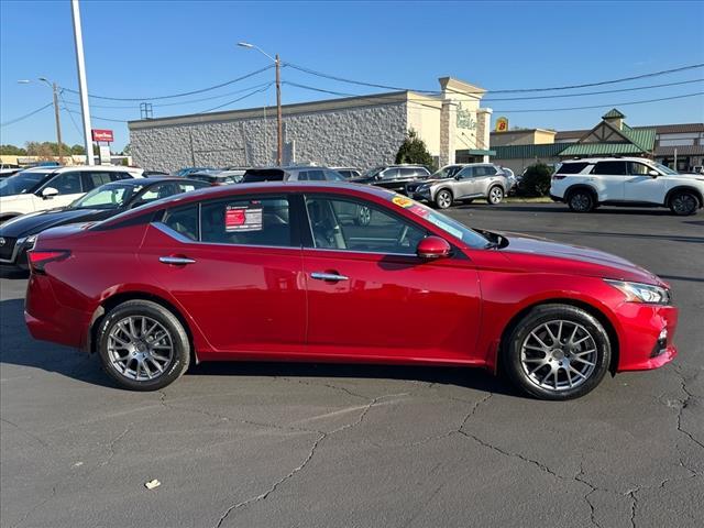 used 2021 Nissan Altima car, priced at $25,000