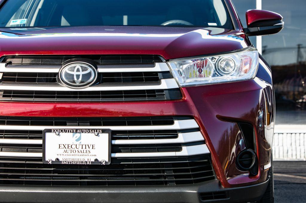 used 2017 Toyota Highlander car, priced at $17,999