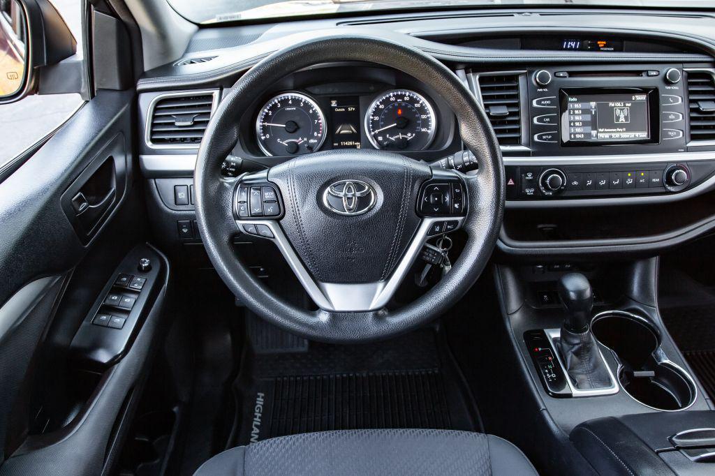 used 2017 Toyota Highlander car, priced at $17,999