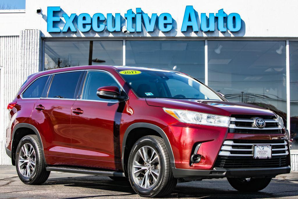 used 2017 Toyota Highlander car, priced at $17,999