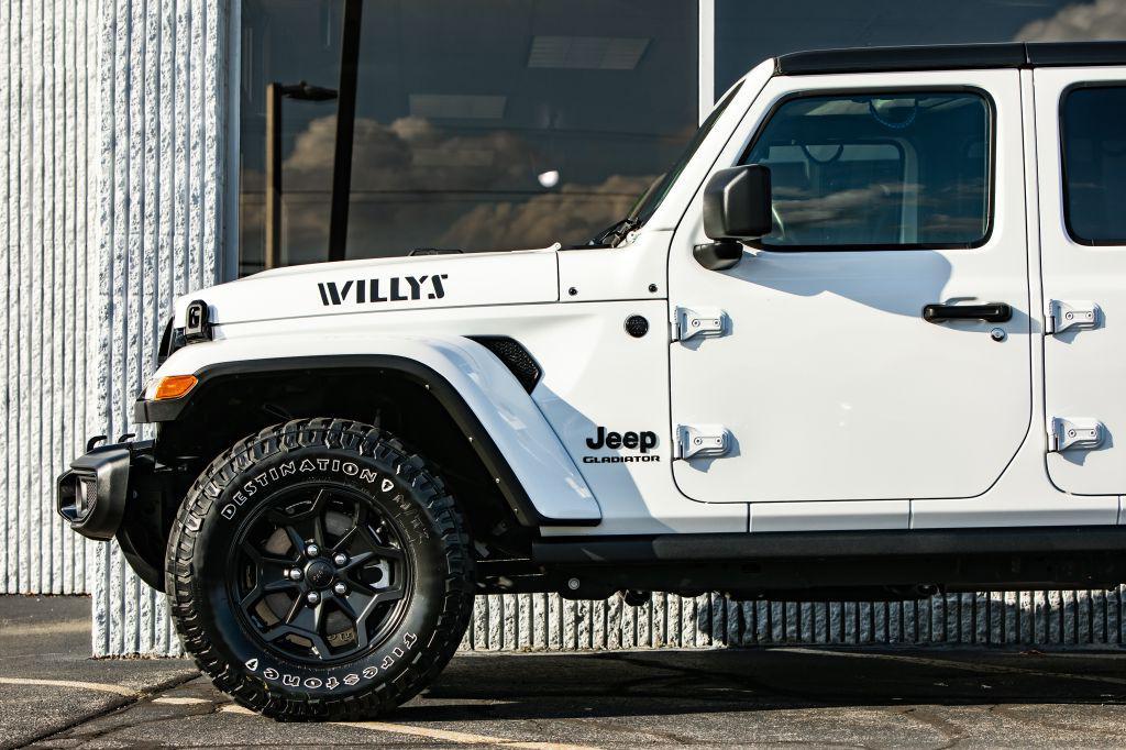 used 2022 Jeep Gladiator car, priced at $32,500